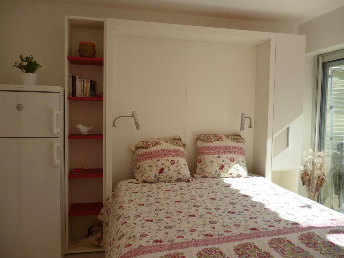 Studio Lumineux Avec Belle Terrasse Sur Espaces Verts, 100M Plage Carnac Esterno foto